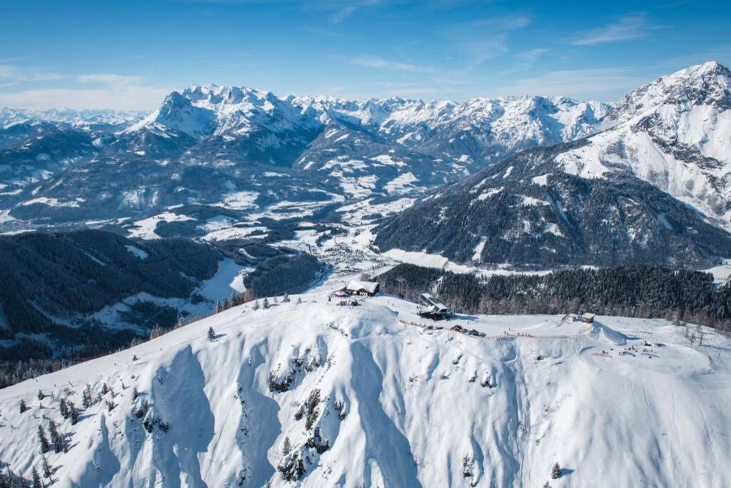 Berg&Selig Ferienhaus Appartement Pfarrwerfen Buitenkant foto